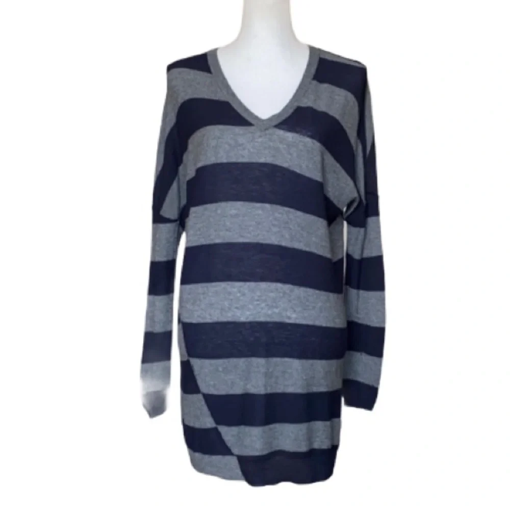 Vince for A Pea In The Pod Boyfriend Sweater gray navy stripe Maternity